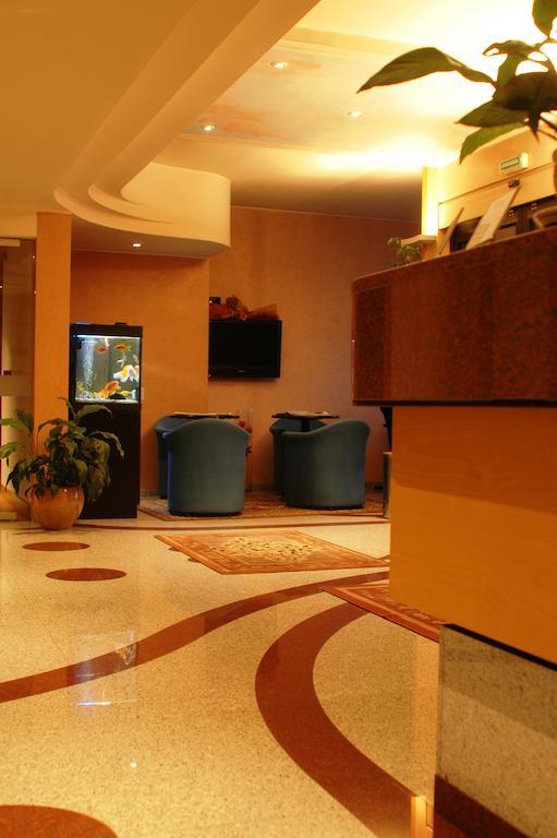 Hotel St John דסיו מראה חיצוני תמונה